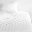 AmazonBasics Hypoallergenic Quilted Lightweight Mattress Topper, 18″ Deep, Single-XL (White)