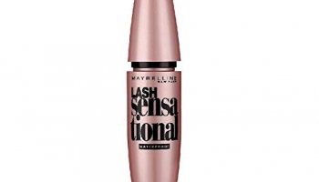 Maybelline New York Lash Sensational Waterproof Mascara, Black, 10G