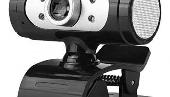 Zebronics Zeb-Ultimate Pro (Full Hd) 1080P/30Fps Webcam With 5P Lens, Built-In Mic, Auto White Balance, Night Vision, Manual Switch For Led (Black)