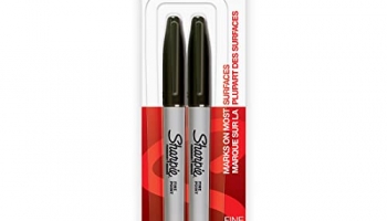 Sharpie Black Permanent Marker With Fine Tip For Precise Writing |Suitable For Multipurpose Usage| Smudge Free | Office Stationery Items | Pack Of 2