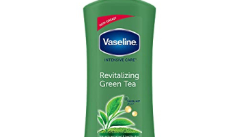 Vaseline Revitalizing Green Tea Body Lotion 400 Ml